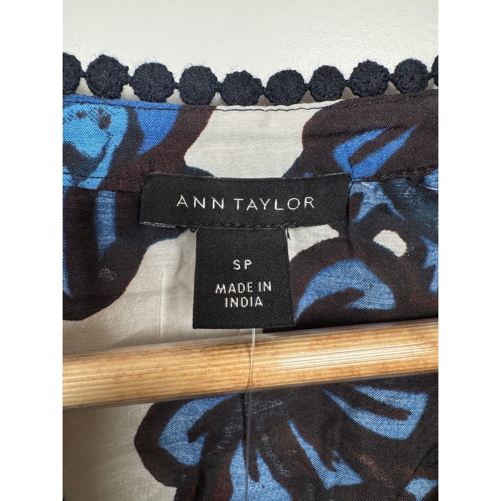 Ann Taylor Petite Paisley Bobble‎ Trim Blouse Night Sky Small Petite NWT - Picture 5 of 8